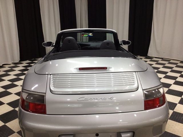 2001 Porsche 911 4 photo 8