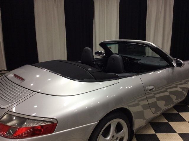 2001 Porsche 911 4 photo 9