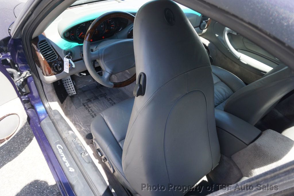 2001 Porsche 911 Carrera 2dr Carrera Cabriolet 6-Speed Manual - 23045148 - 16