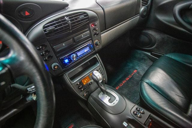 2001 Porsche 911 Carrera 2dr Carrera Coupe Tiptronic - 22965168 - 5