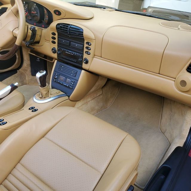 2001 Porsche 911 Carrera 911 Carrera Cabriolet 6 Speed Manual - 20491540 - 17