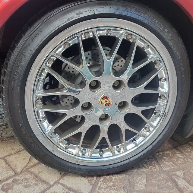 2001 Porsche 911 Carrera 911 Carrera Cabriolet 6 Speed Manual - 20491540 - 24