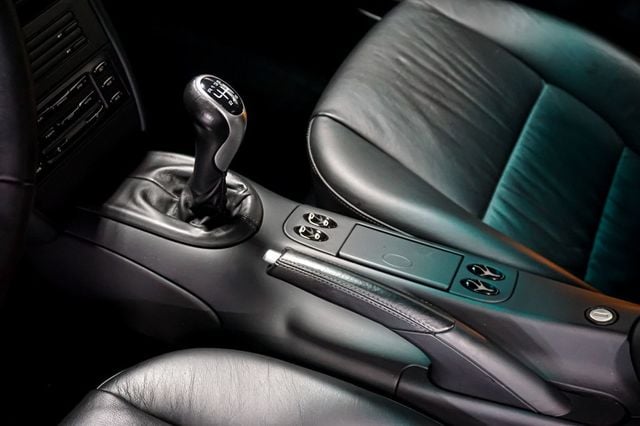 2001 Porsche 911 Carrera *Turbo* *6-Speed Manual* *Only 20k Miles* *All Original Car* - 23057892 - 54