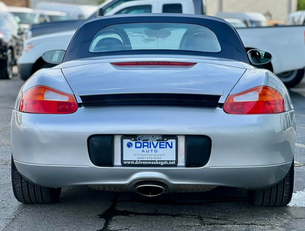 2001 Porsche Boxster 2dr Roadster 5-Speed Manual - 22997255 - 3