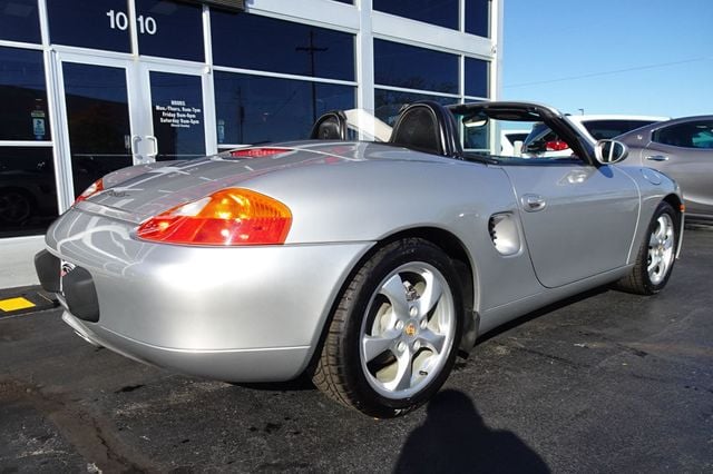 2001 Porsche Boxster 2dr Roadster 5-Speed Manual - 22929565 - 7