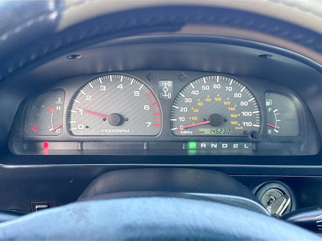 2001 Toyota 4Runner 4dr SR5 3.4L Automatic 4WD - 22974661 - 9