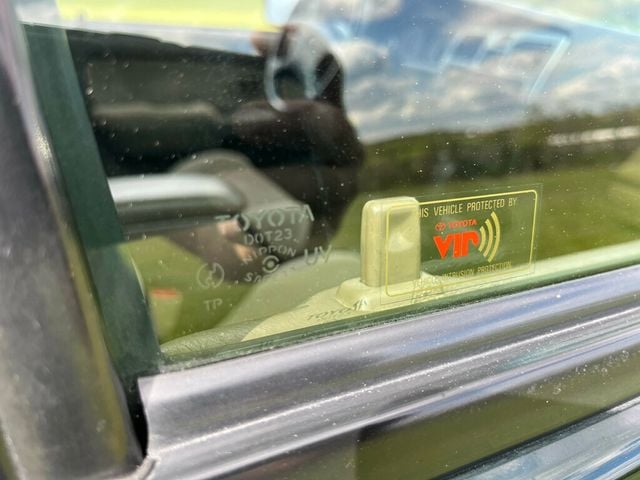 2001 Toyota 4Runner Classic 4x4 4runner 100 Photos great service history - 23019555 - 20