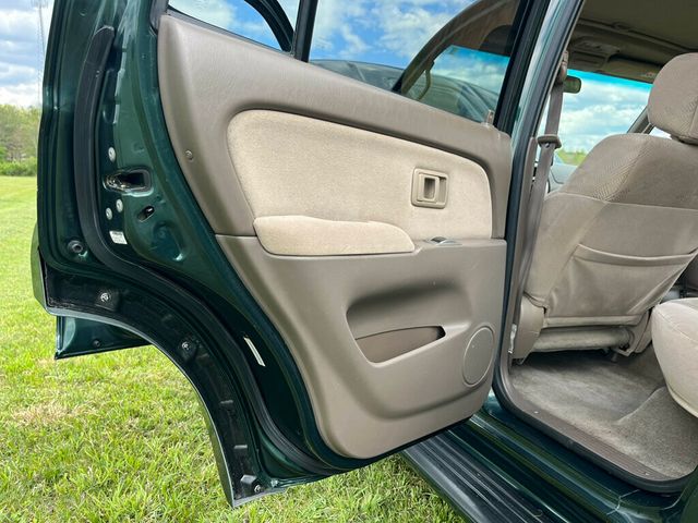 2001 Toyota 4Runner Classic 4x4 4runner 100 Photos great service history - 23019555 - 66
