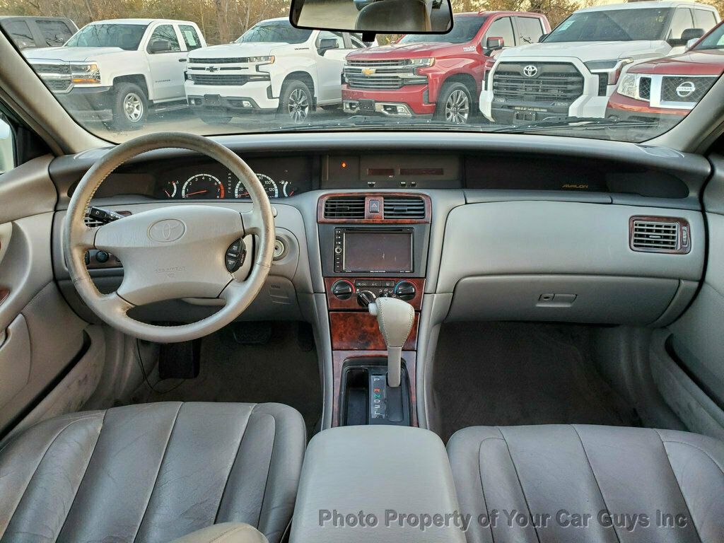 2001 Toyota Avalon 4dr Sedan XL w/Bucket Seats - 22982345 - 14