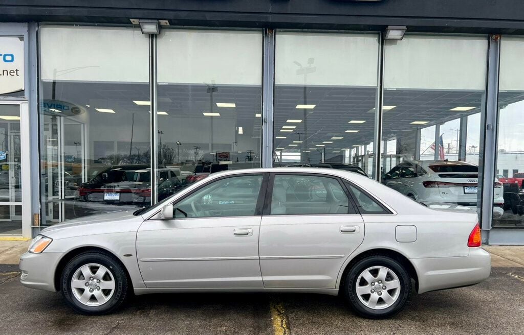 2001 Toyota Avalon XL - 22976567 - 31