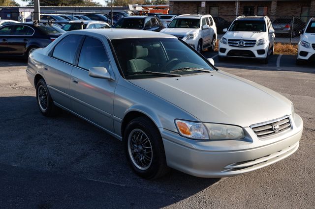 2001 Toyota Camry 4dr Sedan CE Automatic - 22973334 - 19
