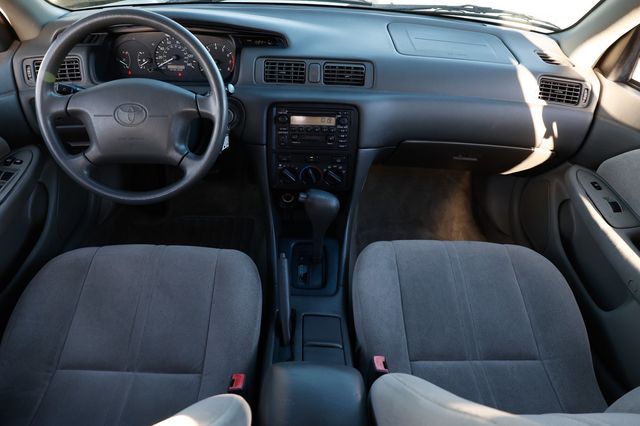 2001 Toyota Camry 4dr Sedan CE Automatic - 22973334 - 25
