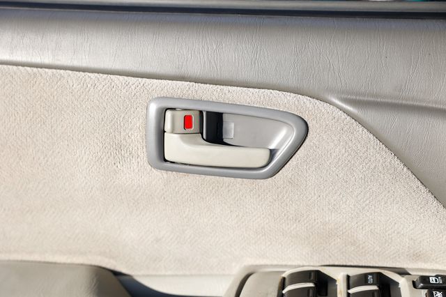 2001 Toyota Camry 4dr Sedan CE Automatic - 22973334 - 43