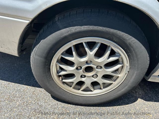 2001 Toyota Camry 4dr Sedan LE Automatic - 23031513 - 13