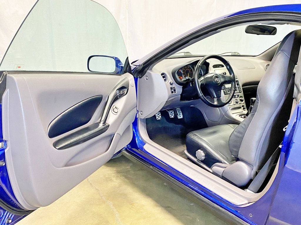 2001 Toyota Celica GTS - 23021798 - 14