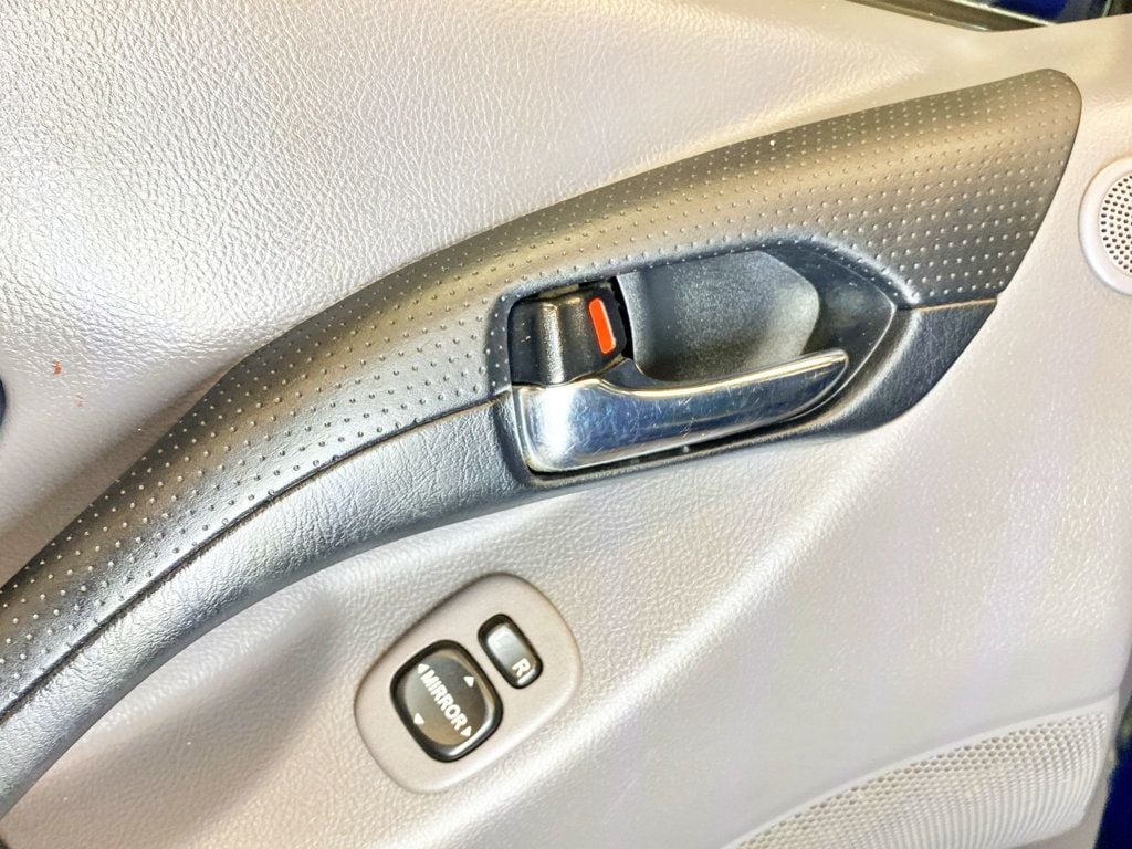 2001 Toyota Celica GTS - 23021798 - 15