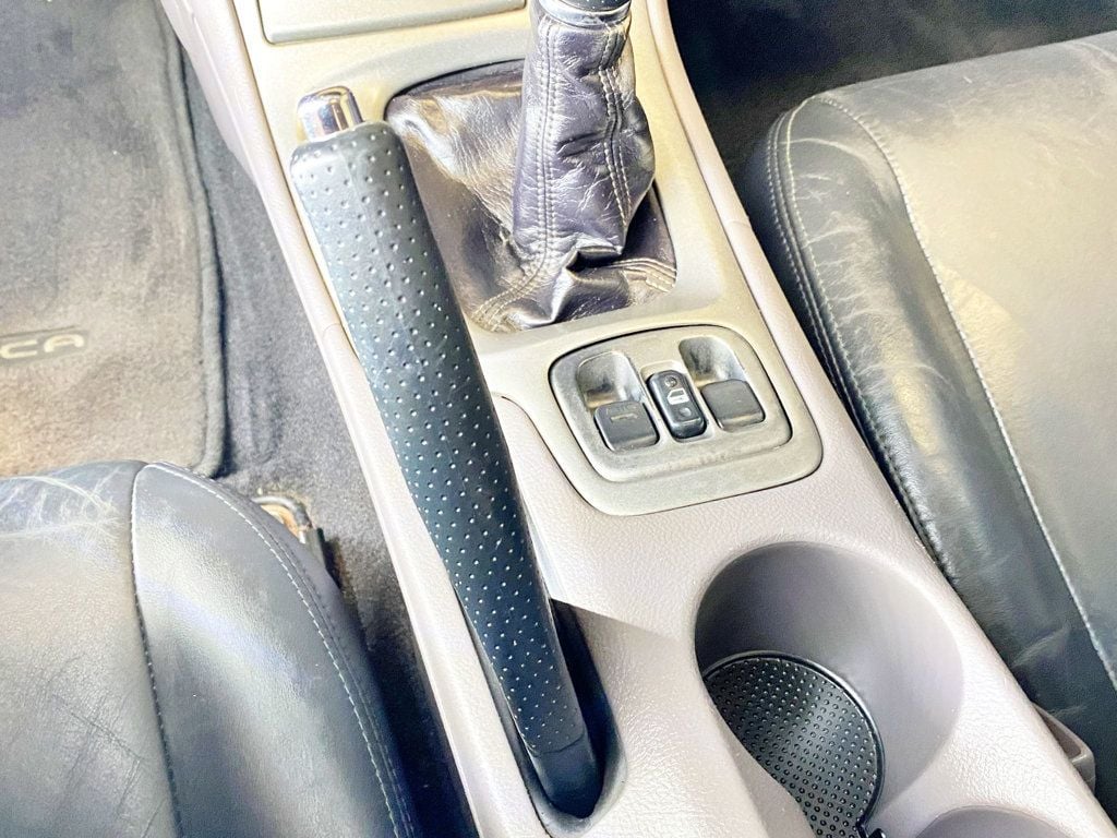 2001 Toyota Celica GTS - 23021798 - 31