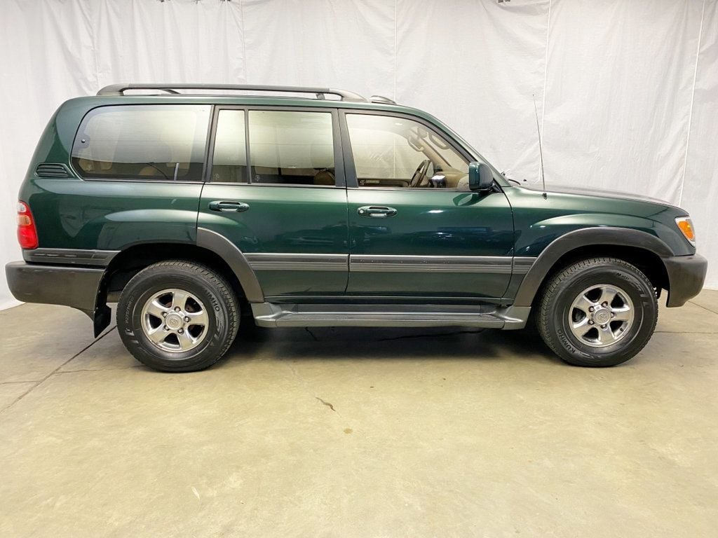 2001 Toyota Land Cruiser 4dr 4WD - 22685802 - 4