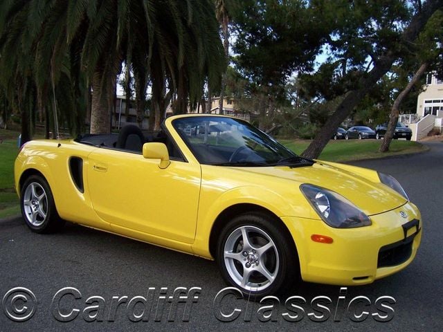 2001 Toyota MR2 Spyder 2dr Convertible Manual - 12242604 - 12