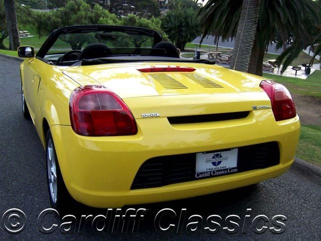 2001 Toyota MR2 Spyder 2dr Convertible Manual - 12242604 - 13