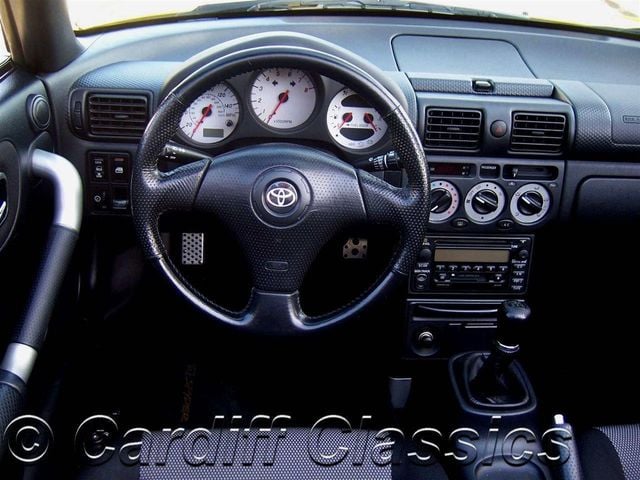 2001 Toyota MR2 Spyder 2dr Convertible Manual - 12242604 - 20