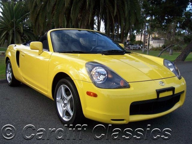 2001 Toyota MR2 Spyder 2dr Convertible Manual - 12242604 - 2