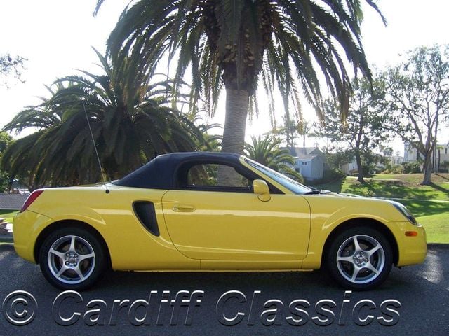 2001 Toyota MR2 Spyder 2dr Convertible Manual - 12242604 - 34