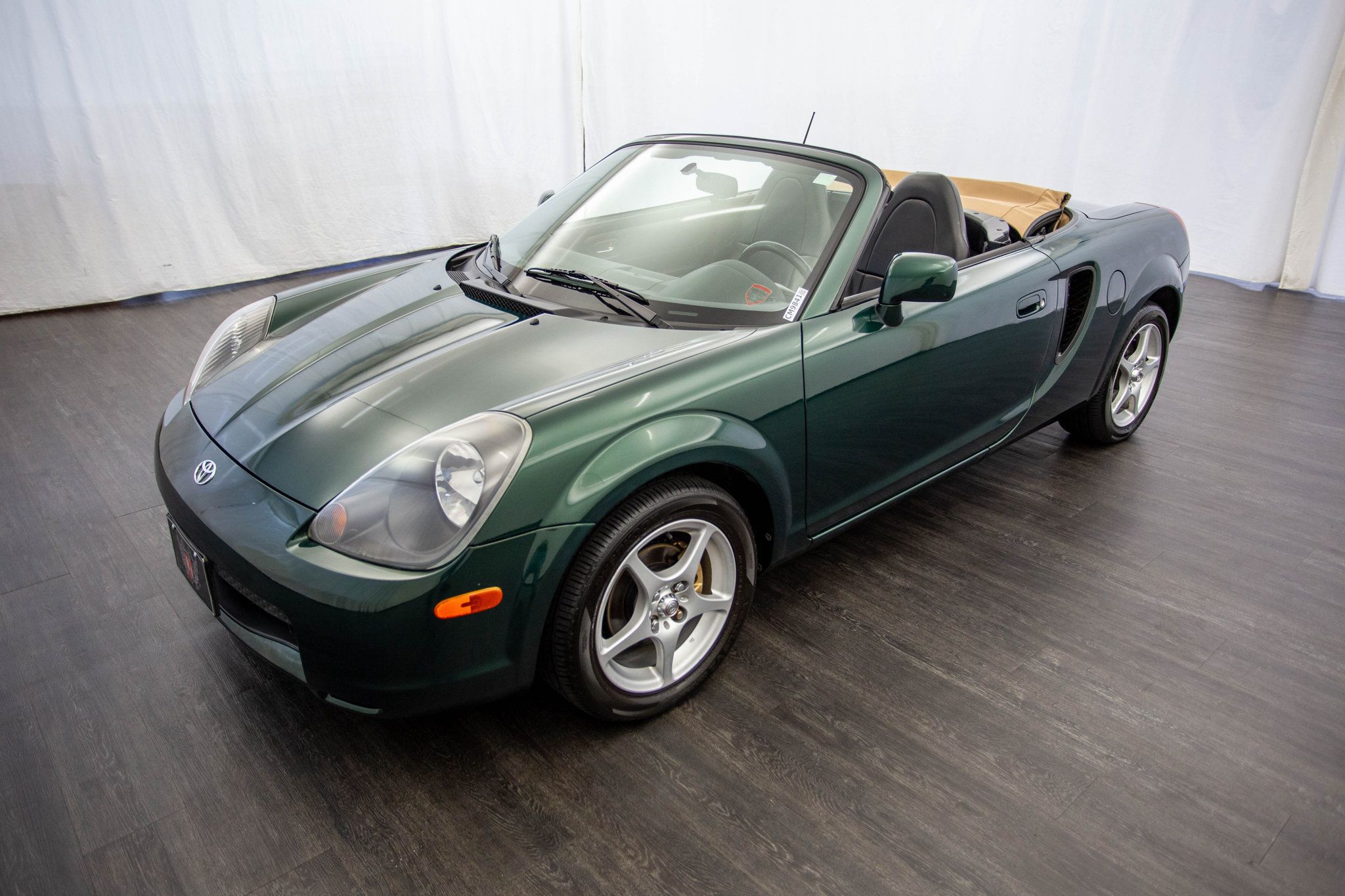2001 Toyota MR2 Spyder photo 4
