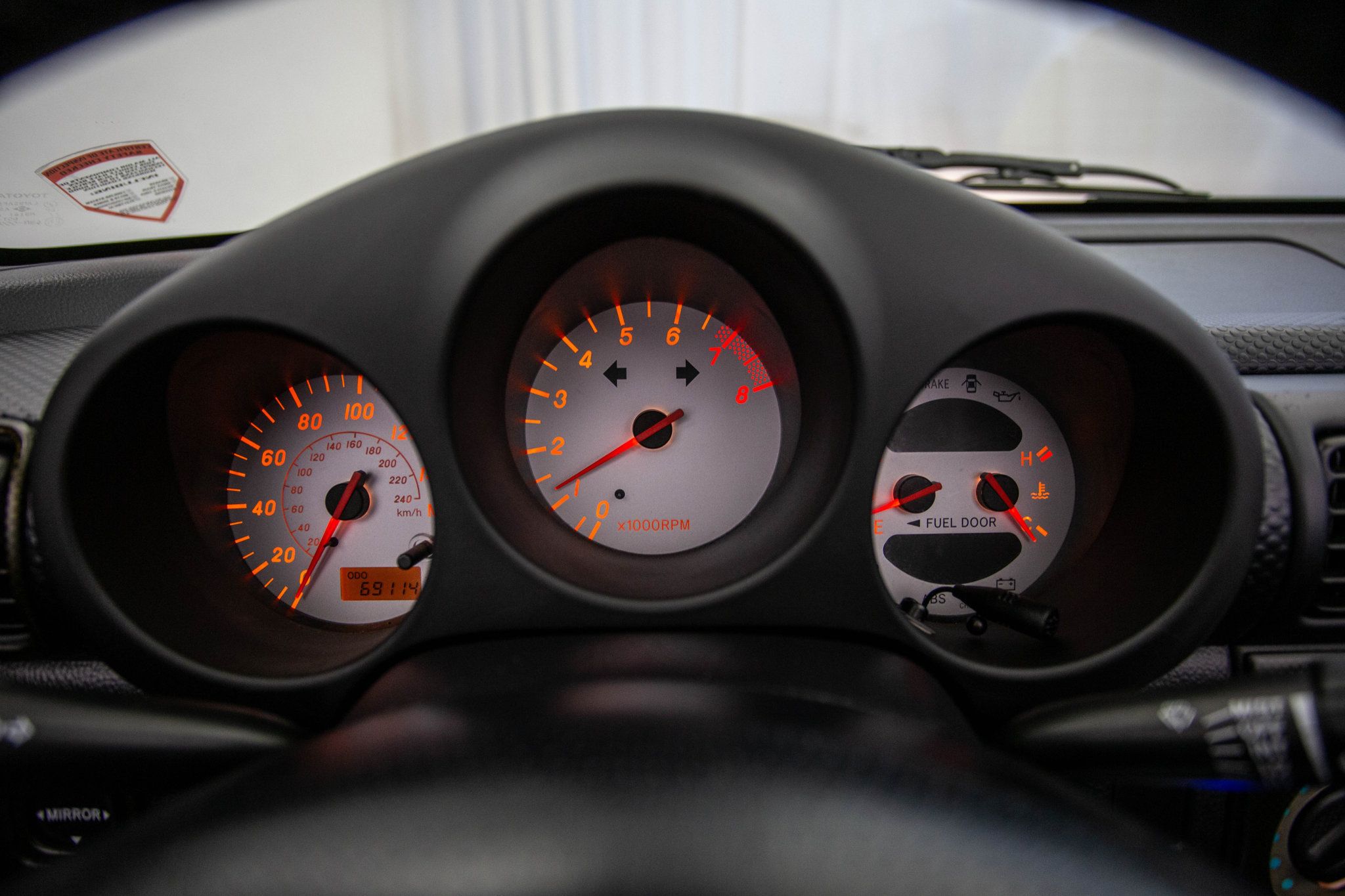 2001 Toyota MR2 Spyder photo 9