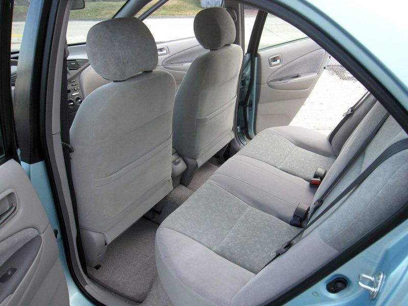 2001 Toyota Prius 4dr Sedan - 22510828 - 25