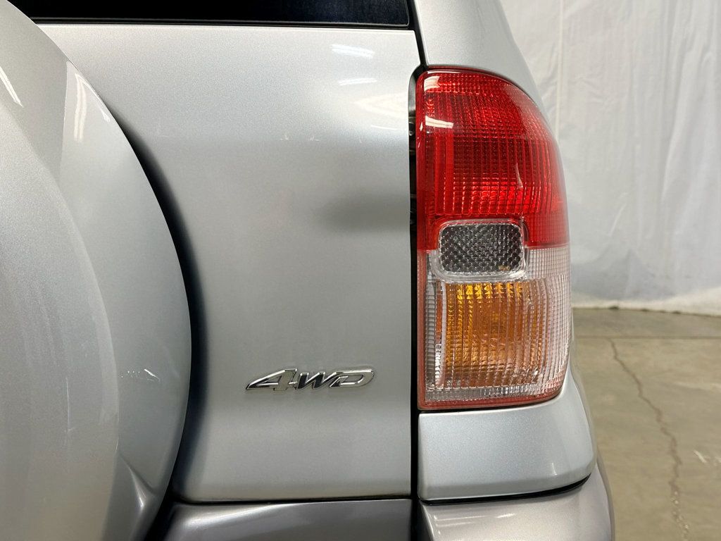2001 Toyota RAV4 4dr Automatic 4WD - 23090448 - 11