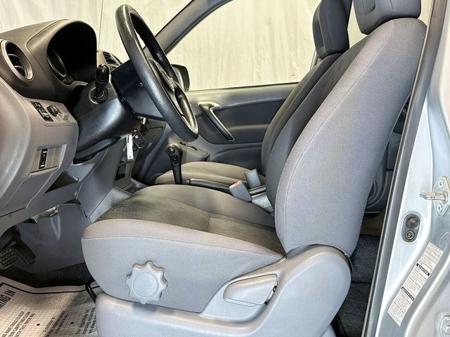 2001 Toyota RAV4 4dr Automatic 4WD - 23090448 - 16