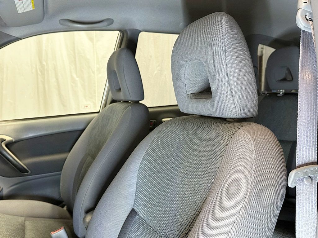 2001 Toyota RAV4 4dr Automatic 4WD - 23090448 - 18