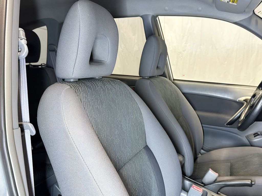 2001 Toyota RAV4 4dr Automatic 4WD - 23090448 - 19
