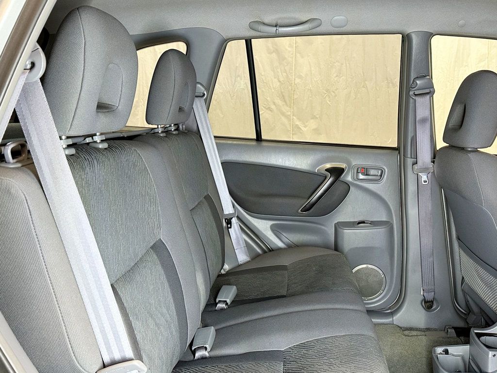2001 Toyota RAV4 4dr Automatic 4WD - 23090448 - 35