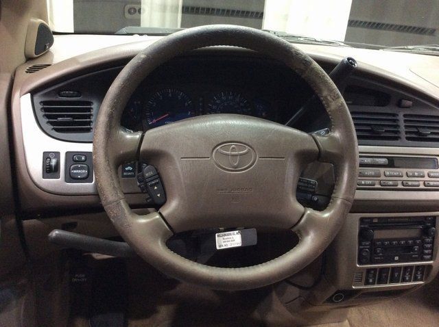 2001 Toyota Sienna 5dr XLE - 22033974 - 10