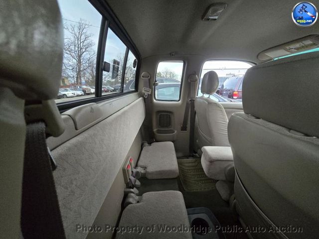 2001 Toyota Tacoma XtraCab Automatic 4WD - 22963096 - 7