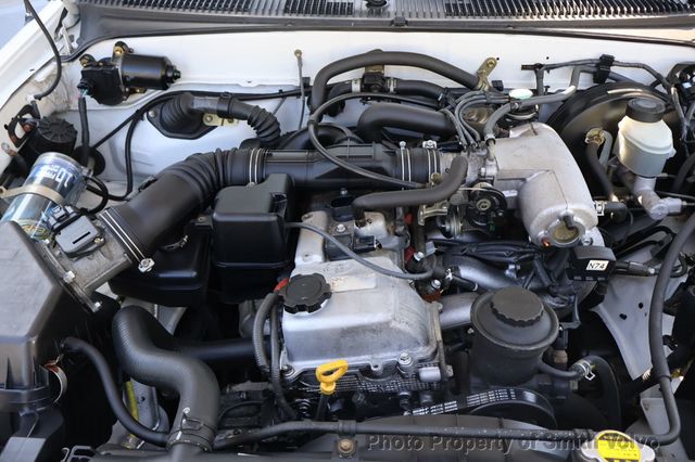 2001 Toyota Tacoma XtraCab Manual - 23101043 - 14