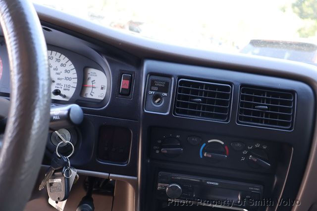 2001 Toyota Tacoma XtraCab Manual - 23101043 - 24