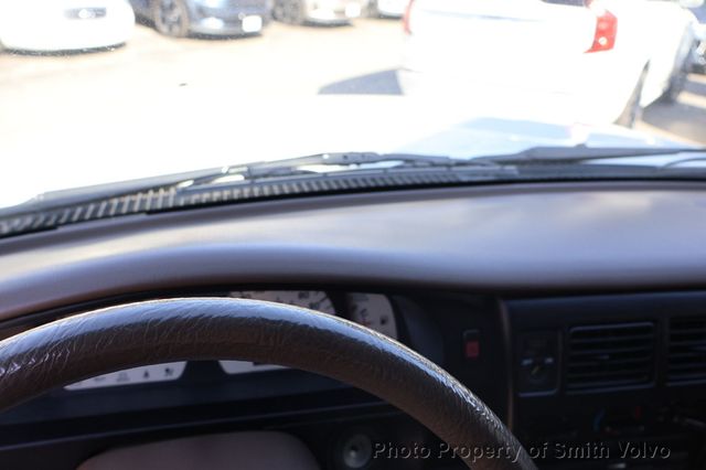 2001 Toyota Tacoma XtraCab Manual - 23101043 - 25