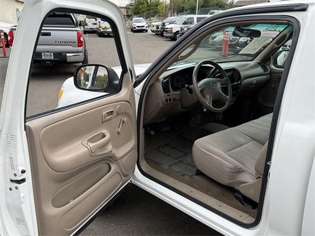 2001 Toyota Tundra Base - 22695356 - 31