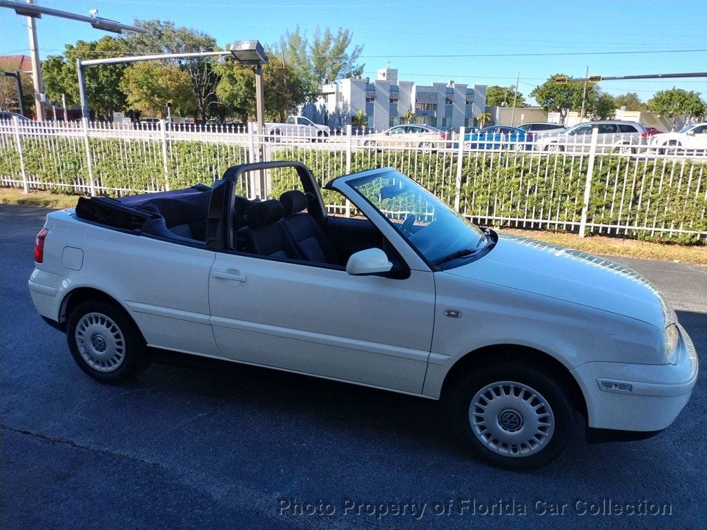 2001 Volkswagen Cabrio GL 2dr Convertible Manual - 22659076 - 17