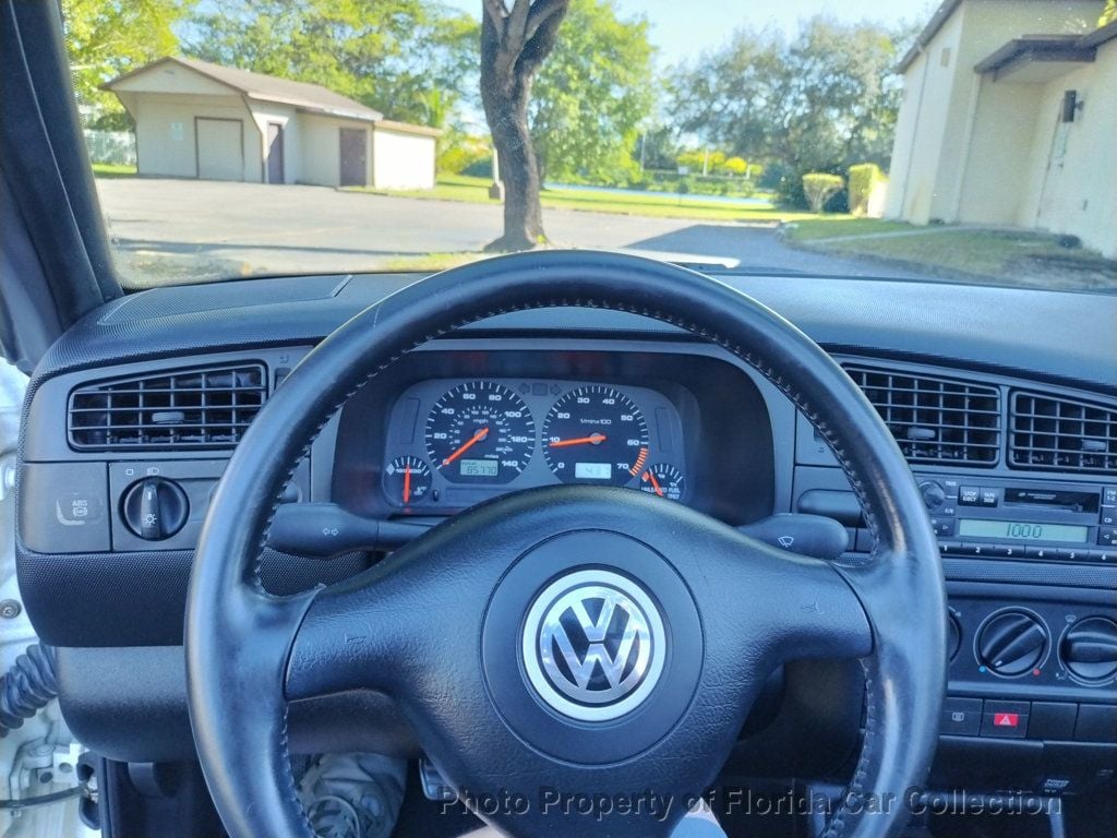 2001 Volkswagen Cabrio GL 2dr Convertible Manual - 22659076 - 23