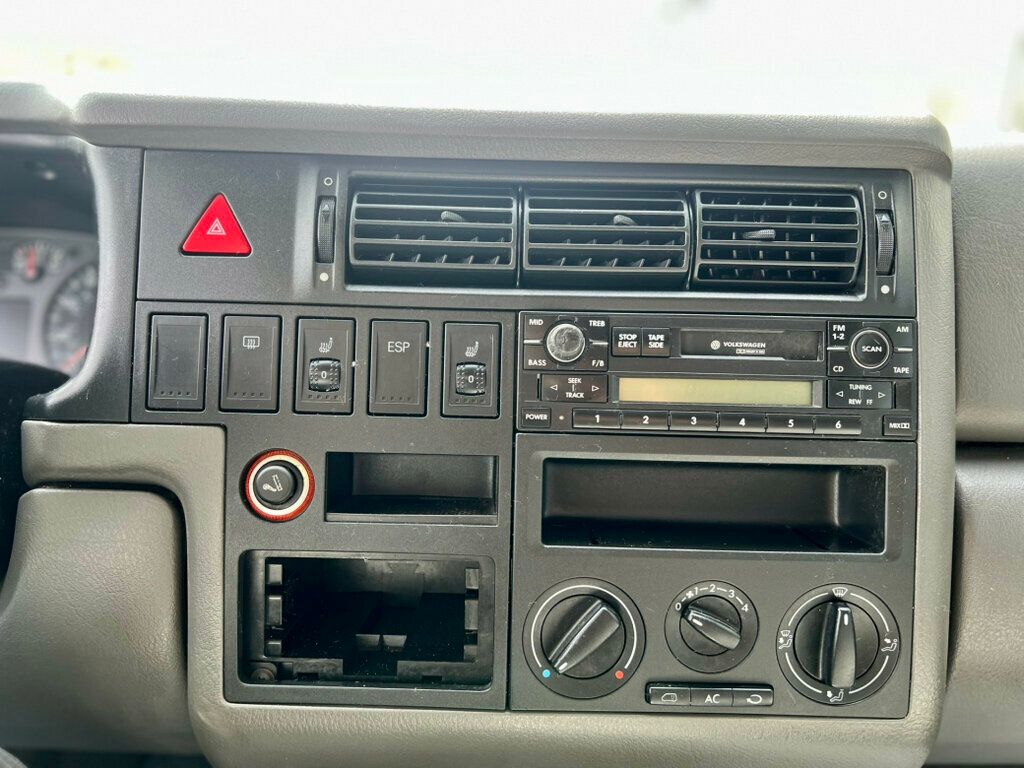2001 Volkswagen Eurovan 3dr MV - 22952294 - 19