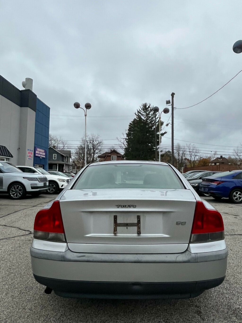 2001 Volvo S60 2.4 A 4dr Sedan Automatic - 22943894 - 4