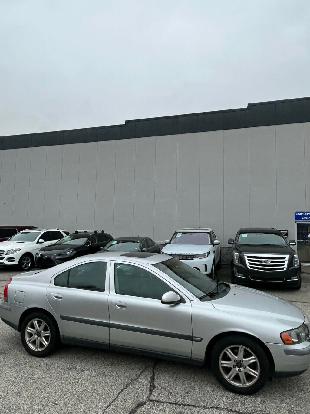 2001 Volvo S60 2.4 A 4dr Sedan Automatic - 22943894 - 6