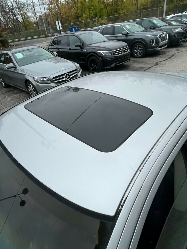 2001 Volvo S60 2.4 A 4dr Sedan Automatic - 22943894 - 8