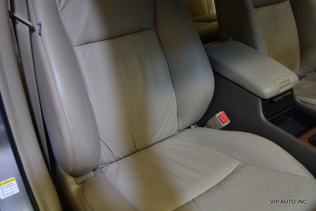 2002 Acura RL 4dr Sedan - 22923848 - 17