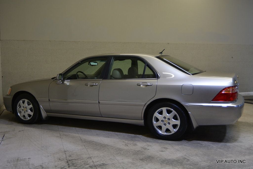 2002 Acura RL 4dr Sedan - 22923848 - 30