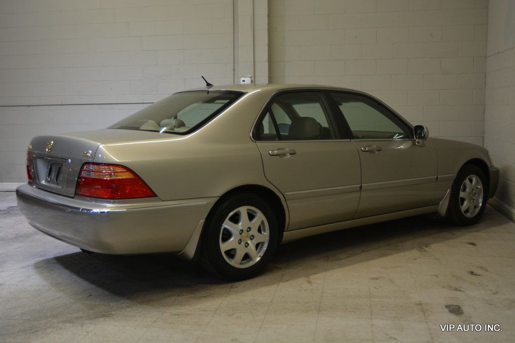 2002 Acura RL 4dr Sedan - 22923848 - 31